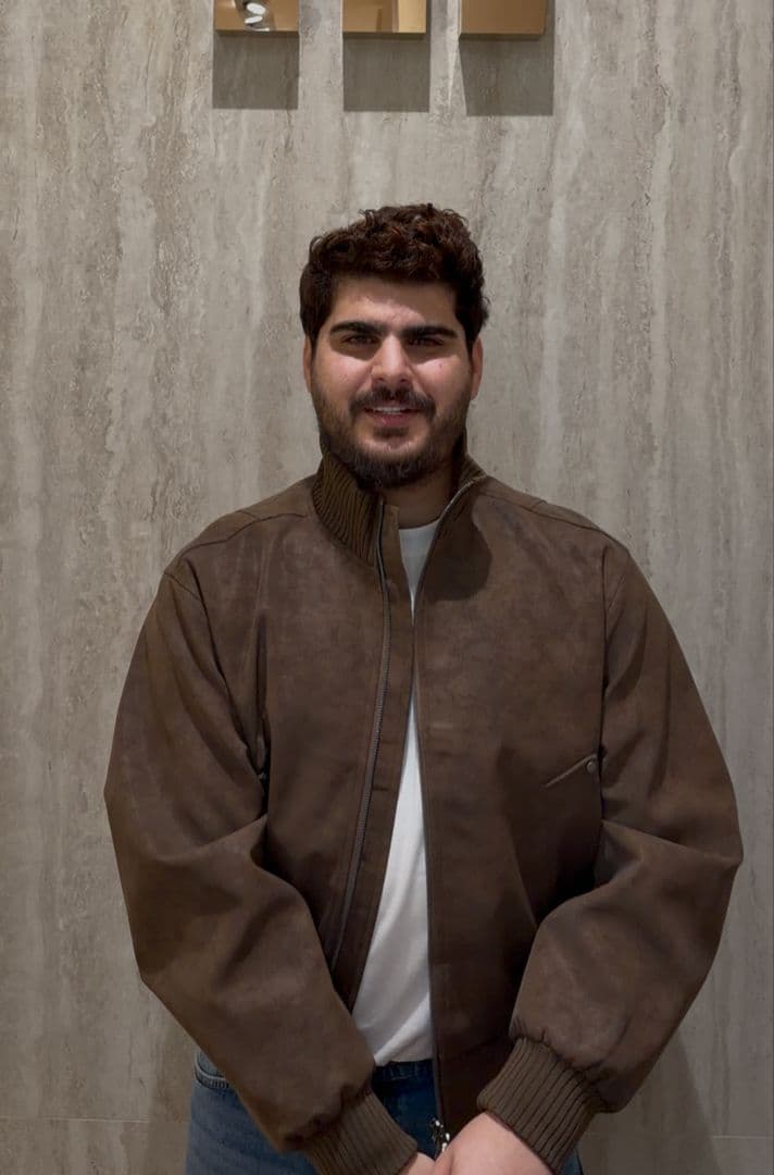 وێنەی هۆزان هەڵۆ